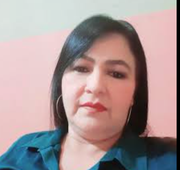 <strong>Mariafe R</strong>